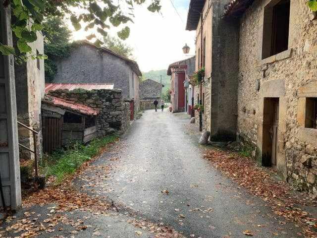 Cumbres De Los Picos Apartamento La Yedra Poo  Εξωτερικό φωτογραφία